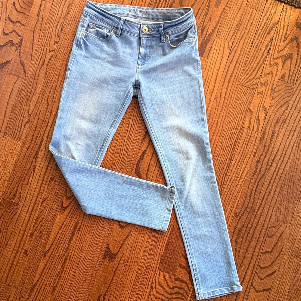 DL1961 Women's Light Wash Skinny Jeans- Angel
